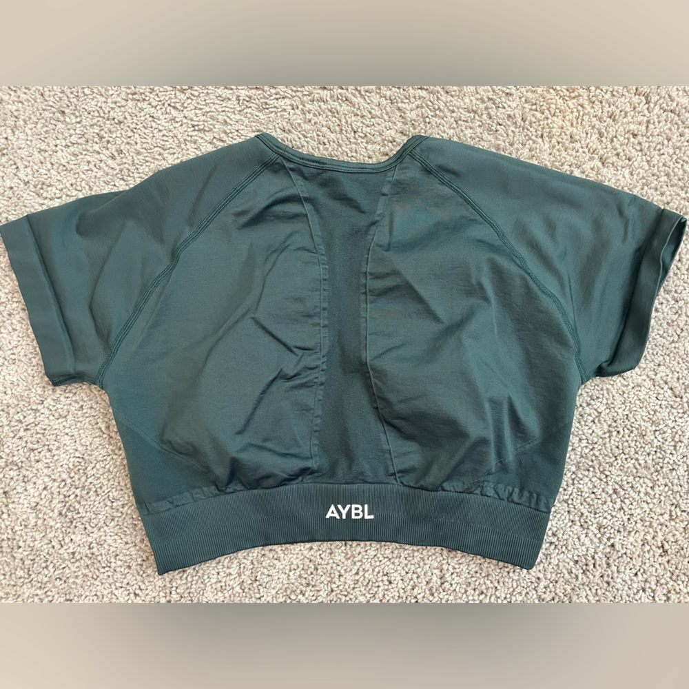 AYBL Empower Seamless Crop L
